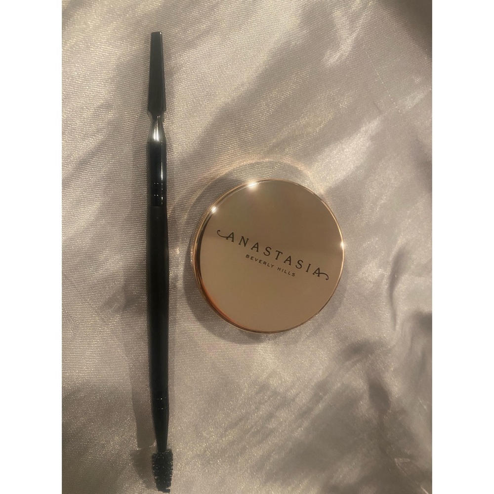 Abh brow freeze & elf brush